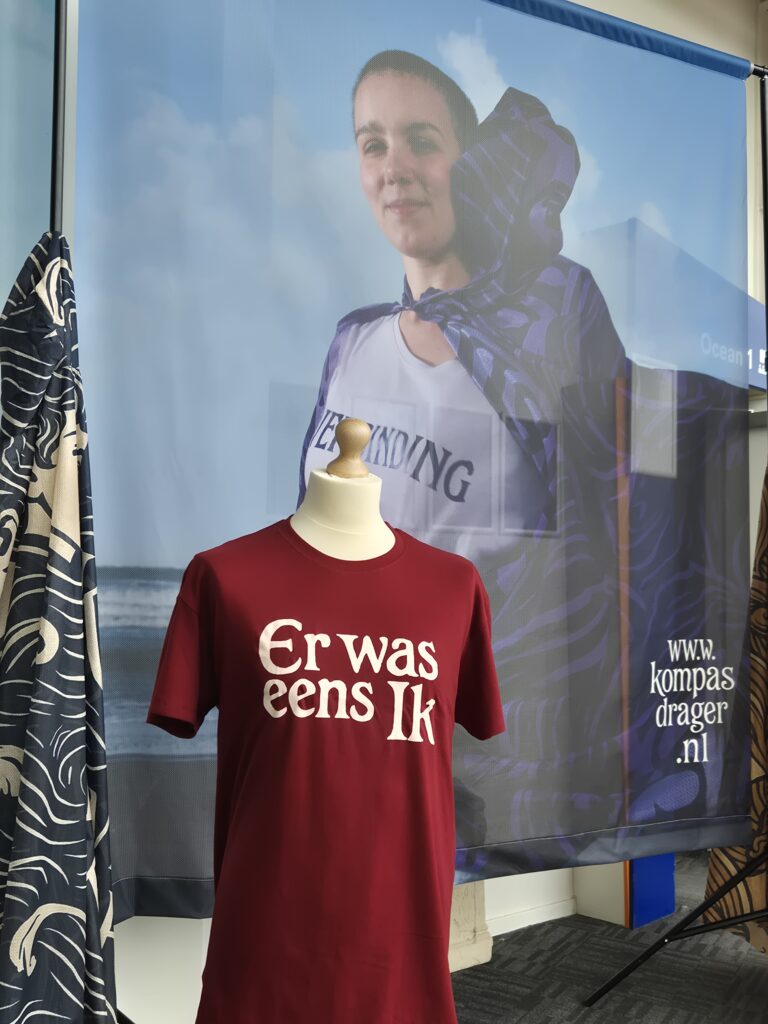 T Shirt "Er was eens ik" Maat L